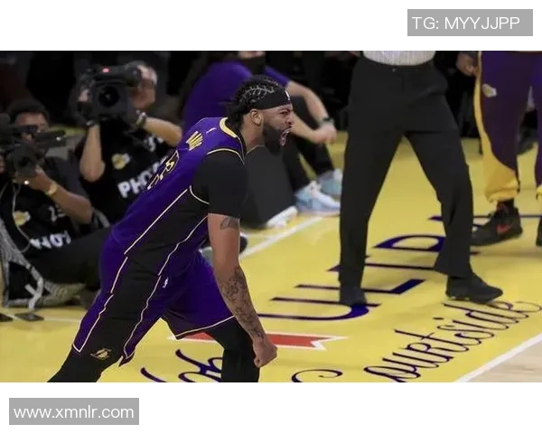 国王队与湖人队激战正酣谁能在这场对决中笑到最后